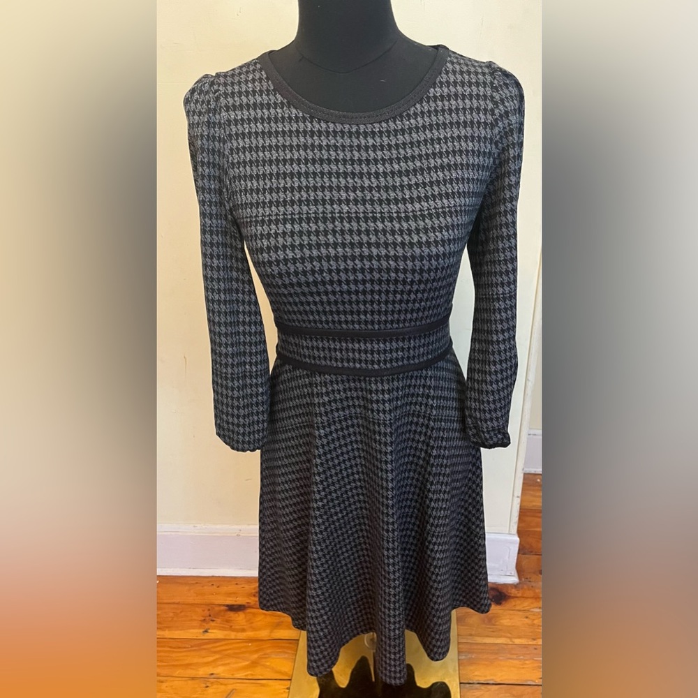 Max Studio Houndstooth Pattern Fit & Flare Dress … - image 1